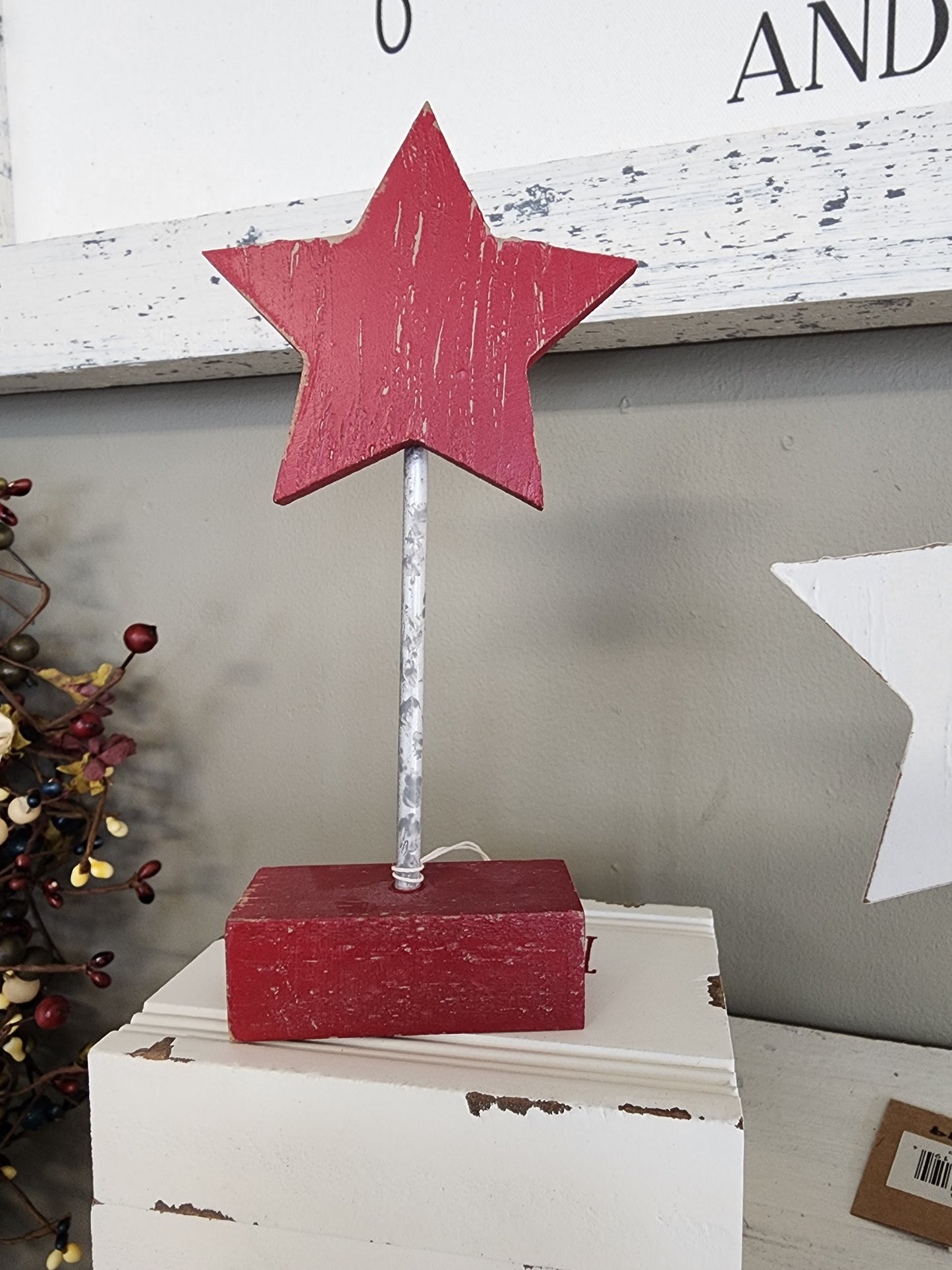 Star on Stand 4th of July Tray Decor