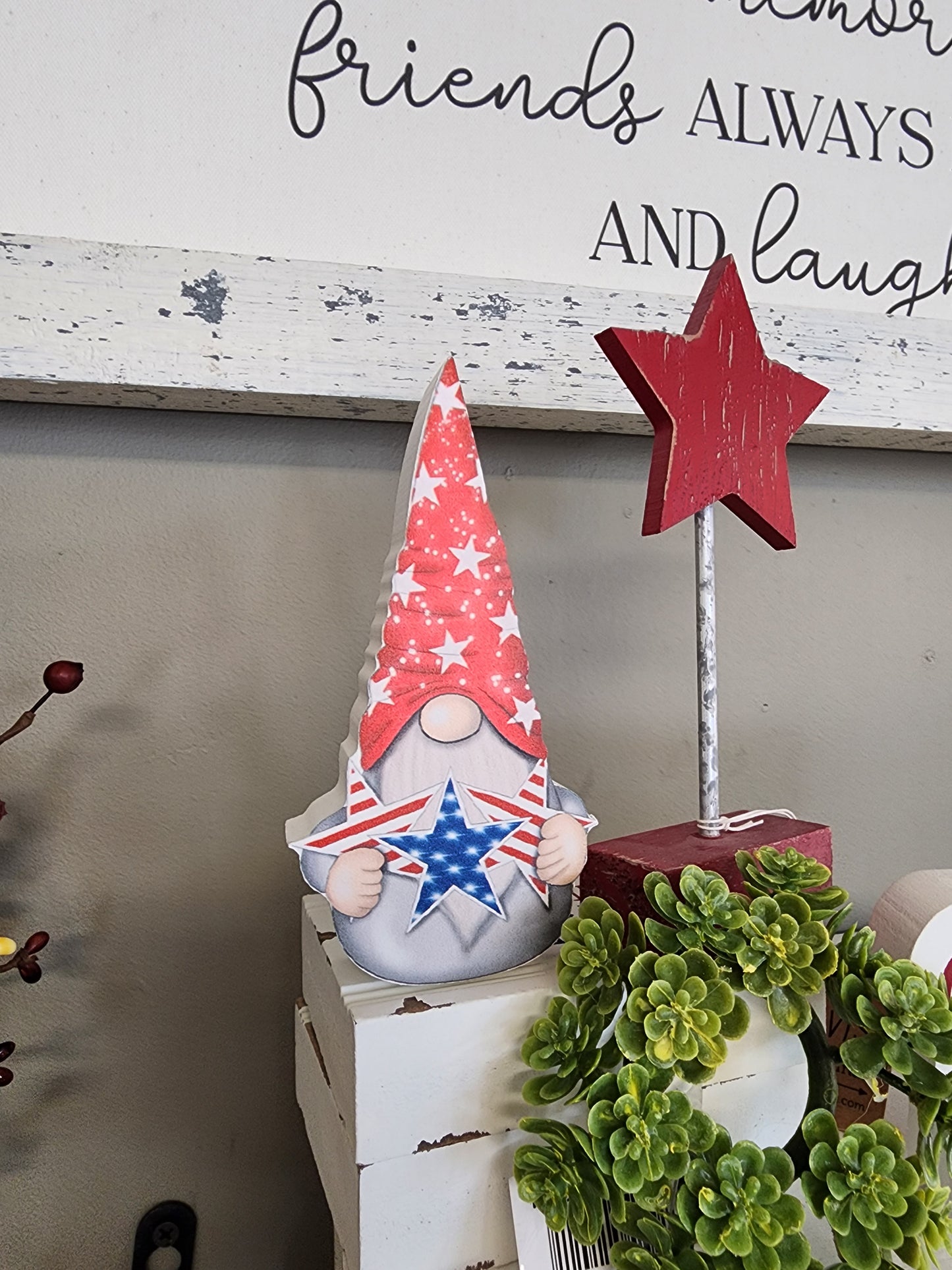 Star on Stand 4th of July Tray Decor