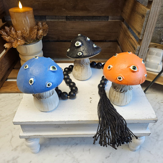 Halloween eyeball mushroom, Ceramic spooky garden decorations