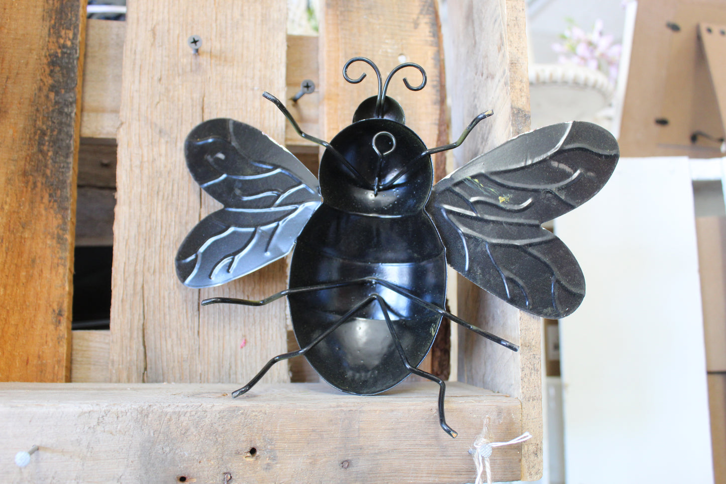 Medium Metal Bee Hanger wall decor, Bumble Bee Outside Decoration and Gift